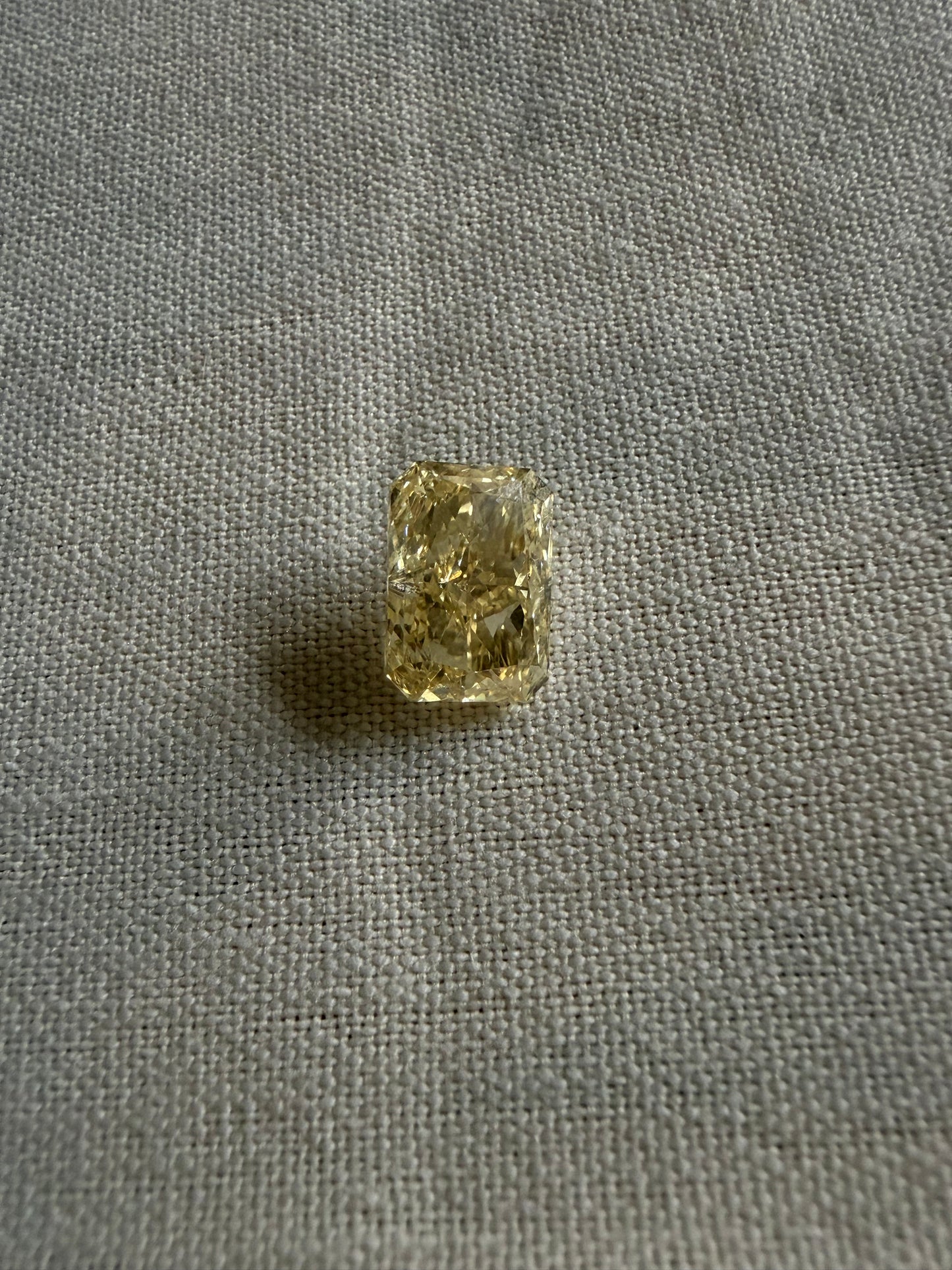4.10 Carat Fancy Vivid Yellow