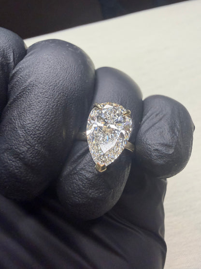 Pear Cut 5 Ct Diamond Engagement Ring on 14k Gold Solitaire Band