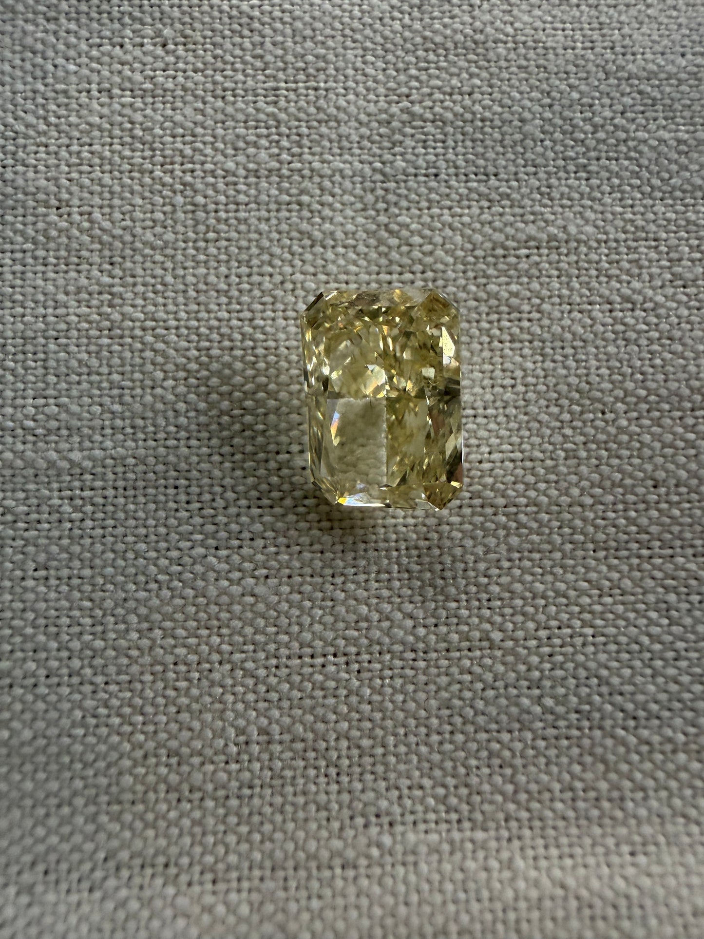 4.10 Carat Fancy Vivid Yellow
