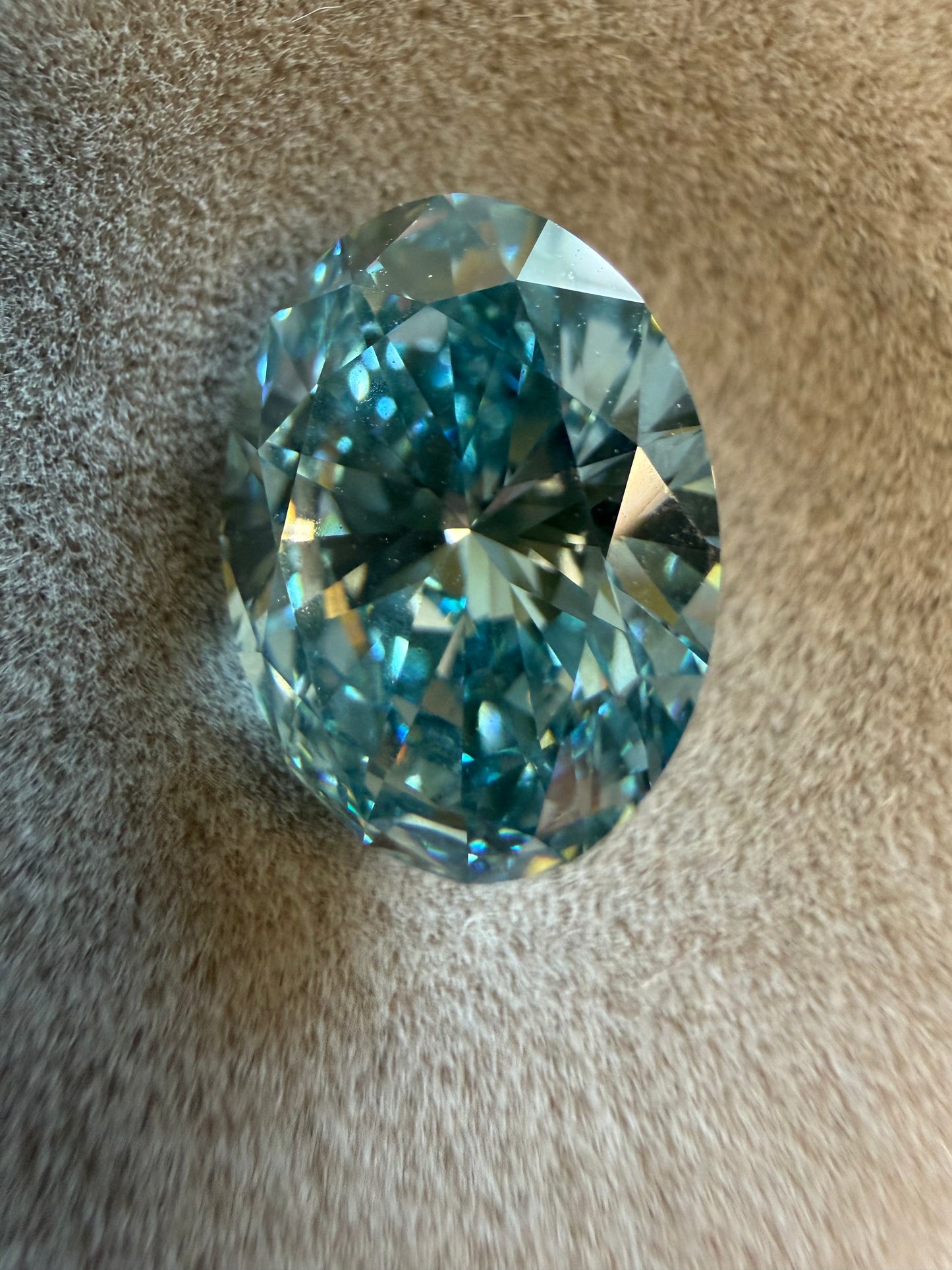 2.98 Fancy Vivid Blue Oval Diamond