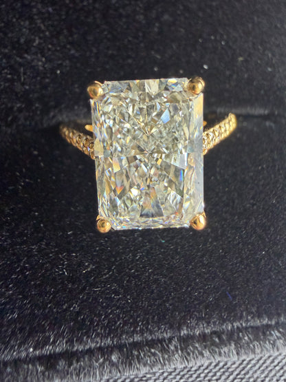4.09 ct Radiant E VS 1 Engagement Ring 14k Yellow Gold