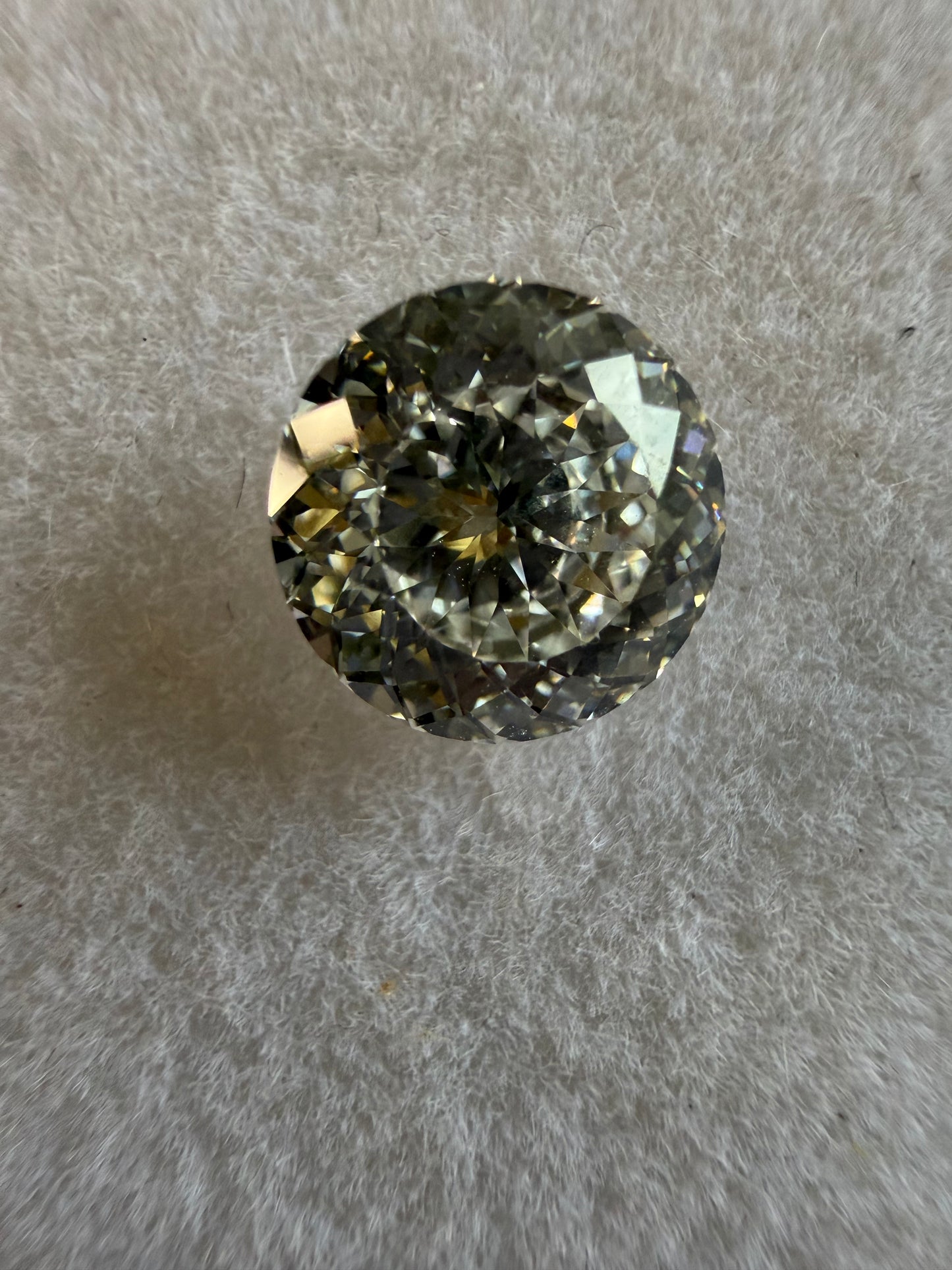 1.67 Carat Portuguese Cut Diamond E VVS 2
