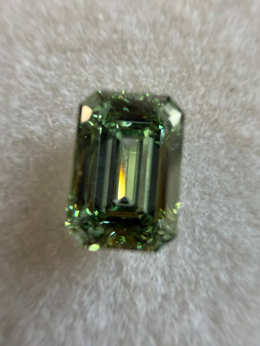1.08 Carat Fancy Vivid Green VVS 2 Emerald Cut Diamond