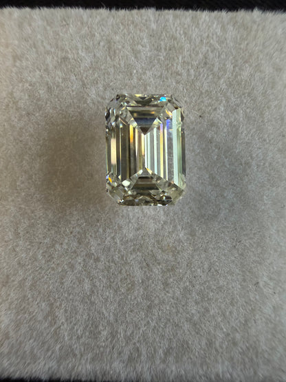 3.09 Emerald Cut Diamond E VS 1