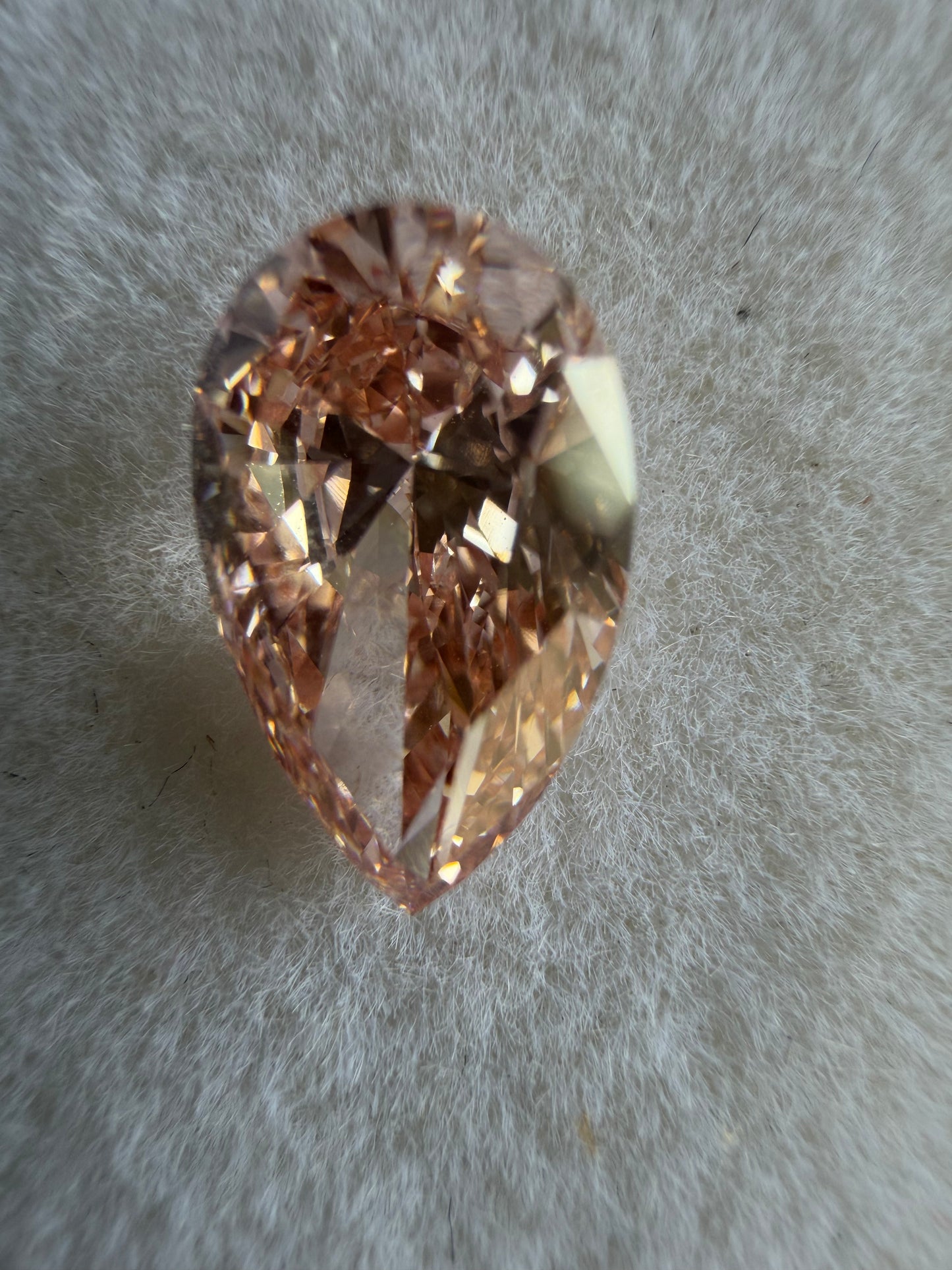1.56 Carat Fancy Vivid Pink Pear Cut Diamond VVS 2