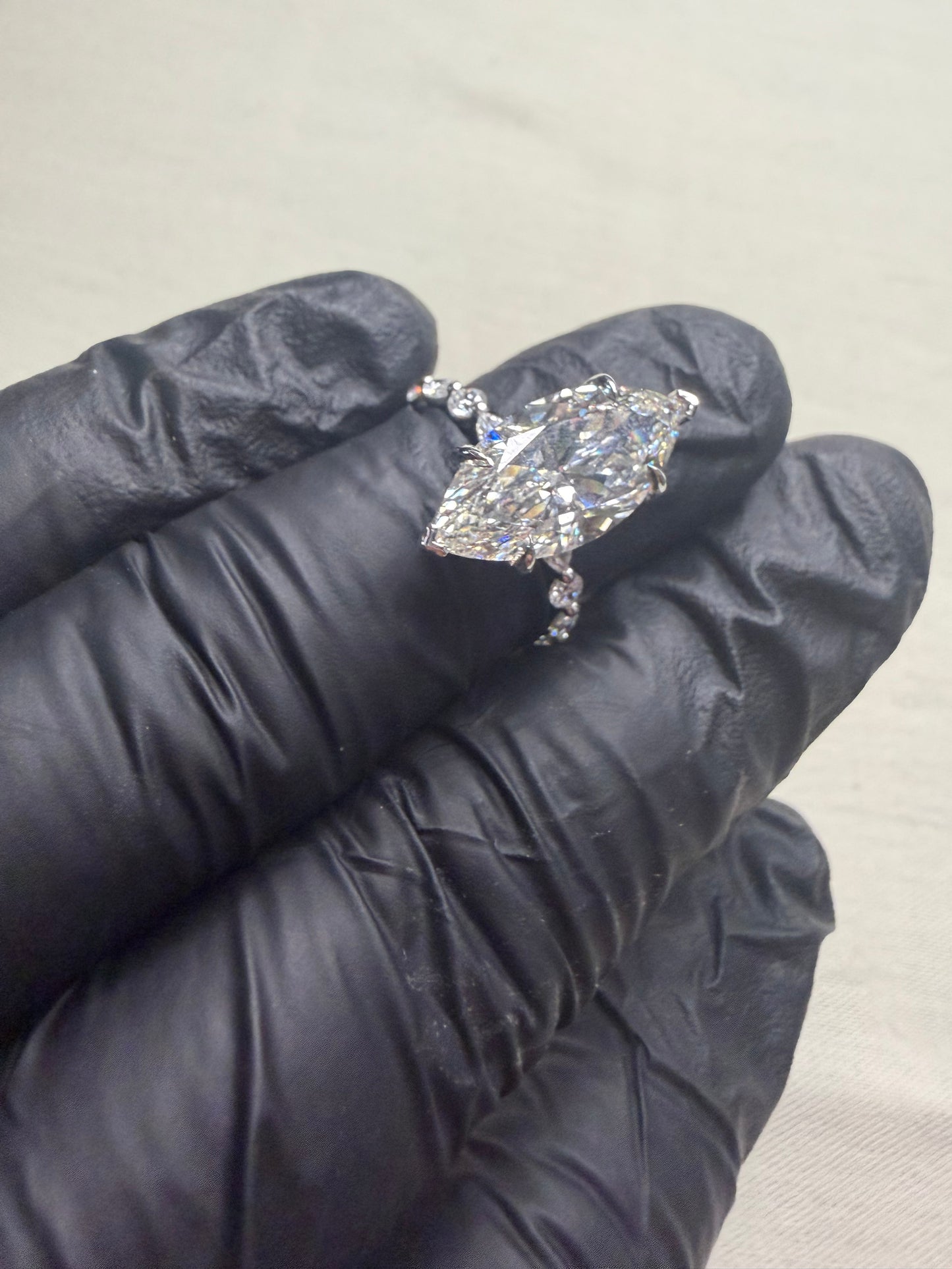 5.02Ct Marquise Diamond F VVS2 Ring, 18k White Gold with additional IGI certified Diamonds on Band
