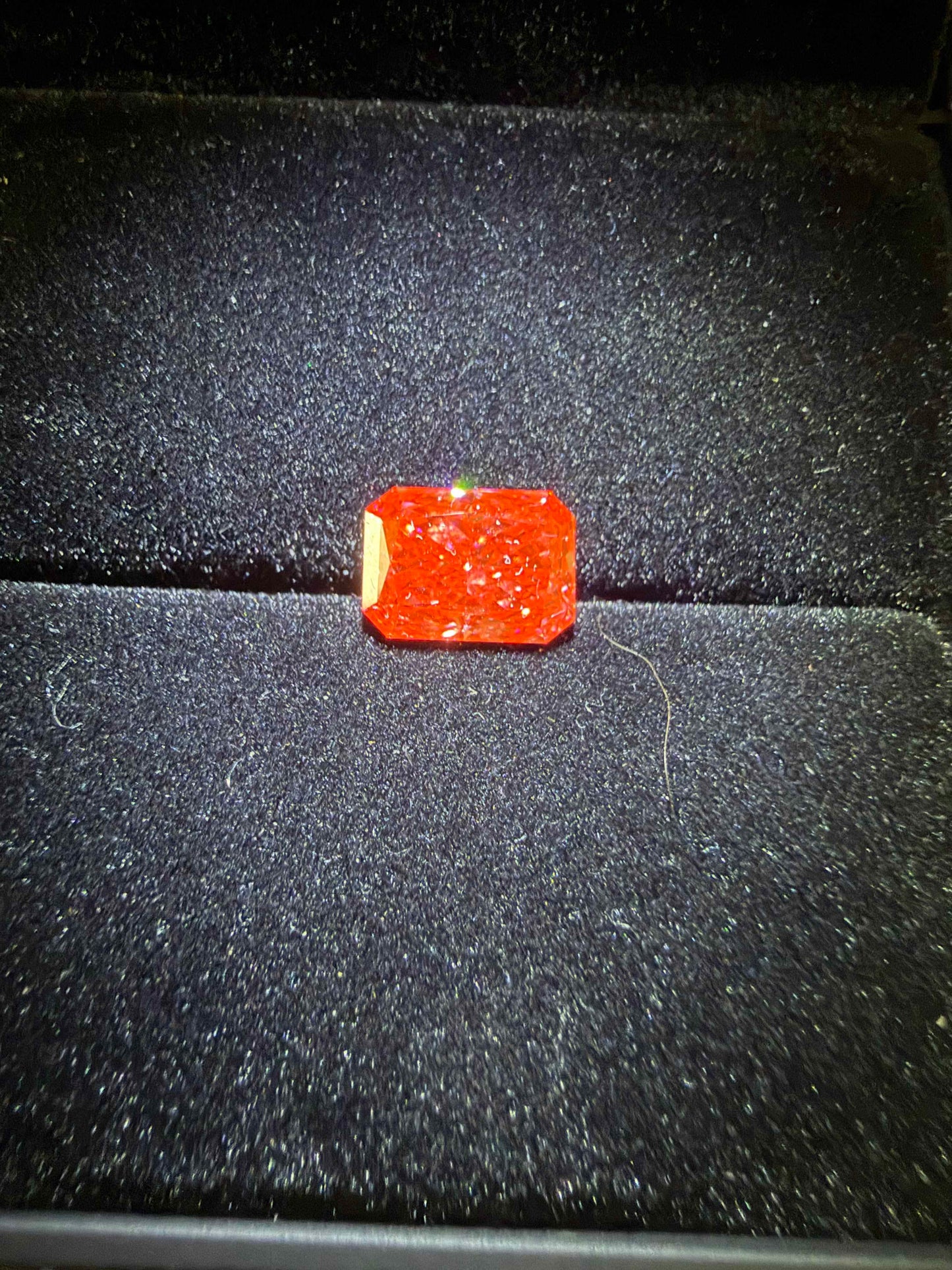 2.65 Ct Fancy Vivid Pink Radiant Lab Grown Diamond (VVS2)