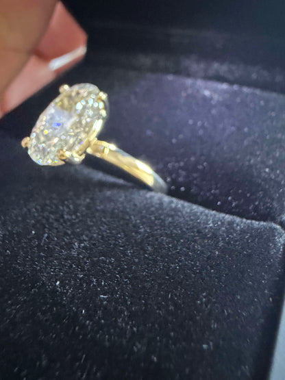 3.07 Ct Oval Lab Diamond Ring