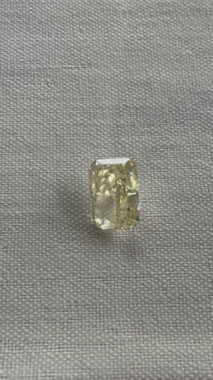 4.10 Carat Fancy Vivid Yellow