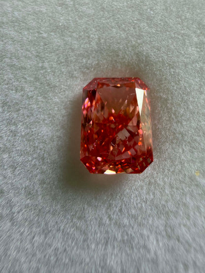 2.65 Ct Fancy Vivid Pink Radiant Lab Grown Diamond (VVS2)