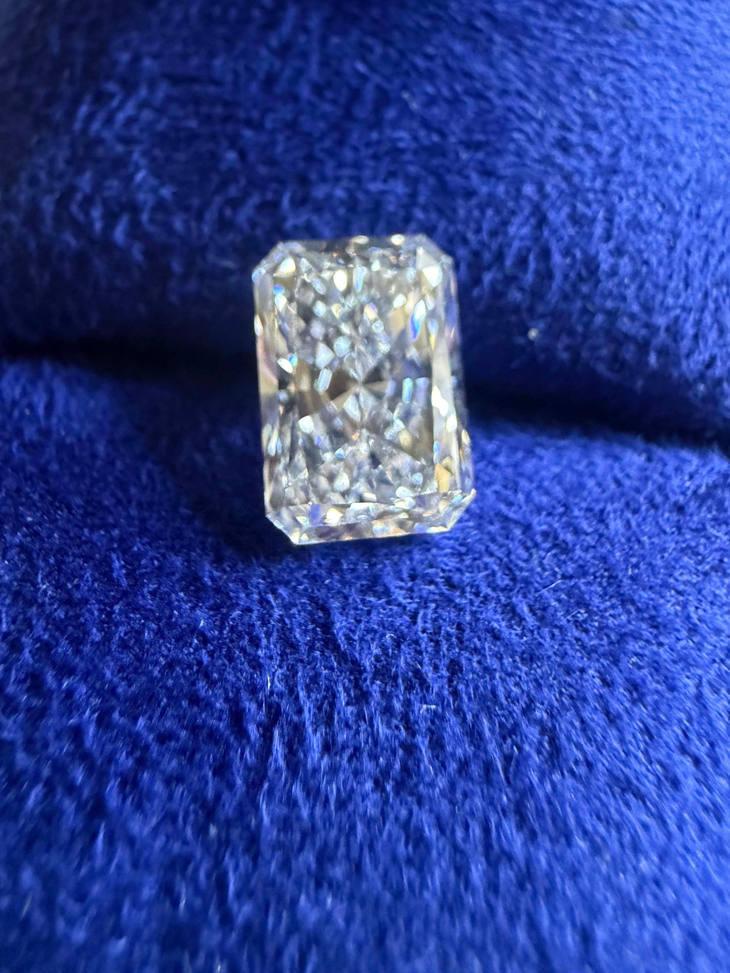 IGI Certified 3.01 Ct Radiant Lab-Grown Diamond